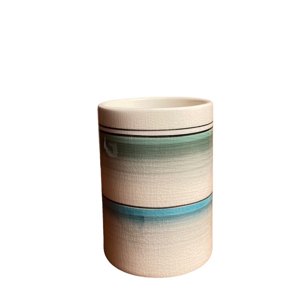 Anthropologie Earthenware Hand painted Coffee/Tea Mug designed by Fliff Carr - Picture 6 of 8